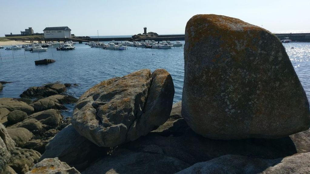 A Moins De 100 Metres De La Mer A La Pointe De Trevignon Trégunc Εξωτερικό φωτογραφία